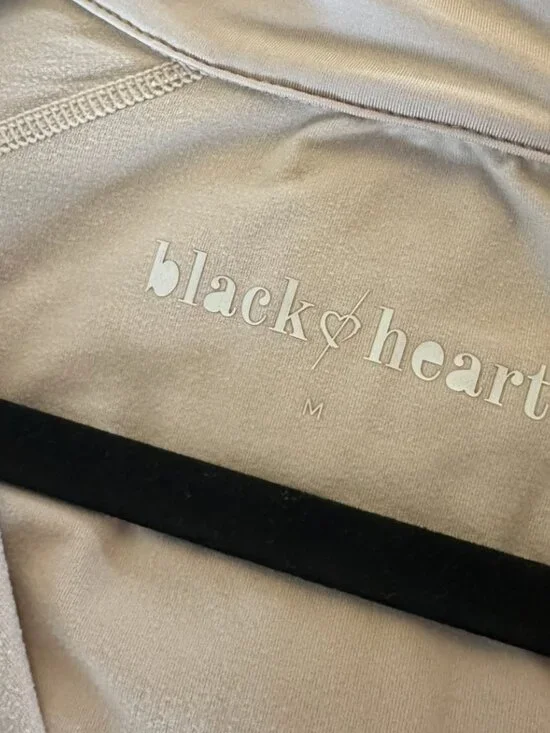 Blackheart Equestrian - Long Sleeve Base Layer - Stone - Picture 5 of 5